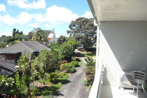Photo of property in 8/34 Uxbridge Road, Mellons Bay, Auckland, 2014