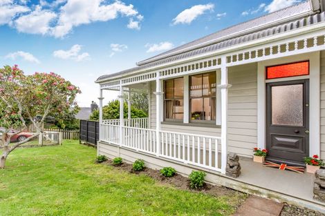 Photo of property in 12 Rata Street, Helensville, 0800