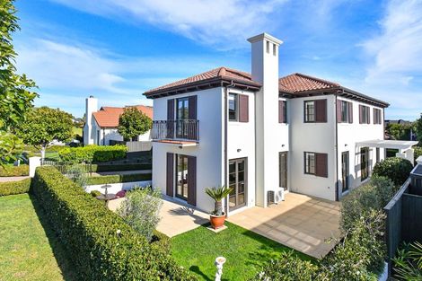 Photo of property in 3 Corsica Way, Karaka, Papakura, 2113