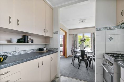 Photo of property in 43 Totara Street, Wainuiomata, Lower Hutt, 5014