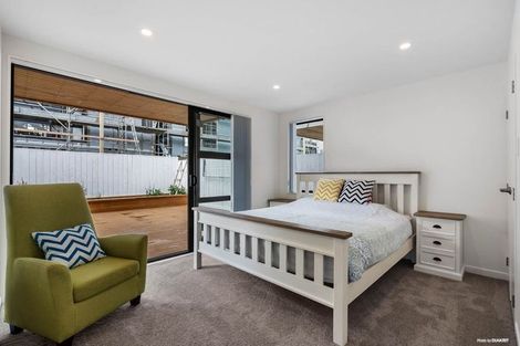 Photo of property in 24 Stephen Avenue, Henderson, Auckland, 0610