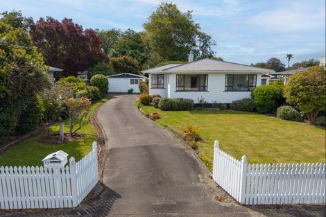 Photo of property in 77 Gordon Street, Dannevirke, 4930