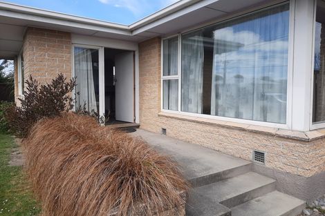 Photo of property in 113 Gayhurst Road, Dallington, Christchurch, 8061