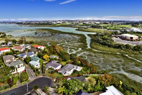 Photo of property in 26 Spencer Terrace, Hauraki, Auckland, 0622