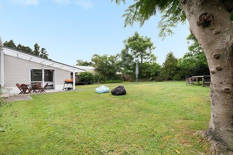 Photo of property in 13 Fairview Place, Te Puke, 3119