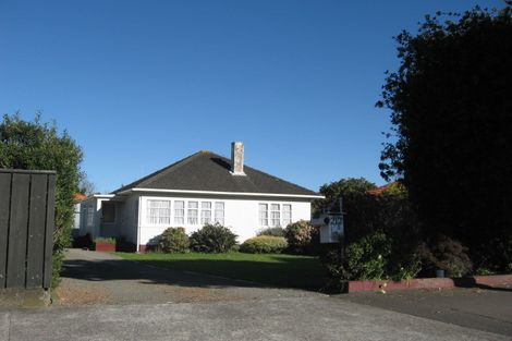 Photo of property in 212 College Street, West End, Palmerston North, 4412