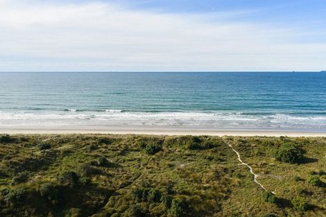Photo of property in 184 Oceanbeach Road, Mount Maunganui, 3116