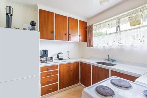 Photo of property in 7 Cyril Way, Paparangi, Wellington, 6037