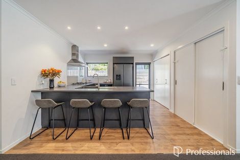 Photo of property in 10 Aratika Grove, Stokes Valley, Lower Hutt, 5019