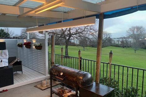Photo of property in 29a Eastview Road, Glen Innes, Auckland, 1072