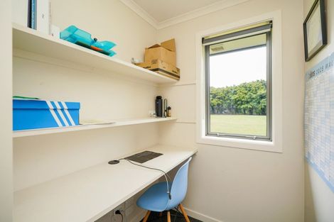 Photo of property in 94 Ariki Avenue, Otatara, Invercargill, 9879