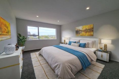 Photo of property in 216 Glamorgan Drive, Northcross, Auckland, 0630