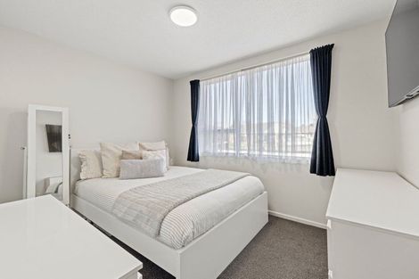 Photo of property in 21 Besant Place, Avondale, Christchurch, 8061