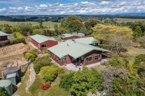 Photo of property in 335 Old Coach Road, Upper Moutere, 7173