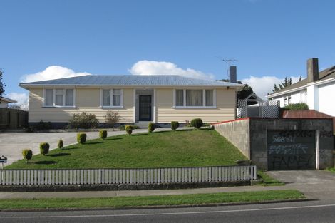 Photo of property in 140 Mungavin Avenue, Ranui, Porirua, 5024