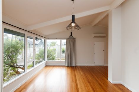 Photo of property in 26b Ihaka Street, Hokowhitu, Palmerston North, 4410