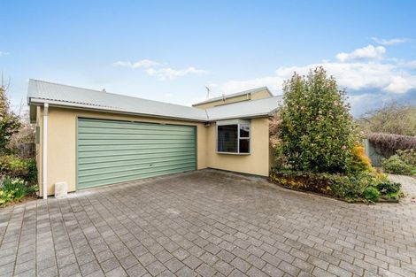 Photo of property in 10 Mountfort Street, Outram, 9019