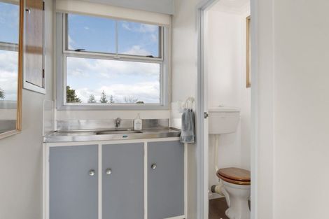 Photo of property in 10 Roretana Drive, Athenree, Katikati, 3177