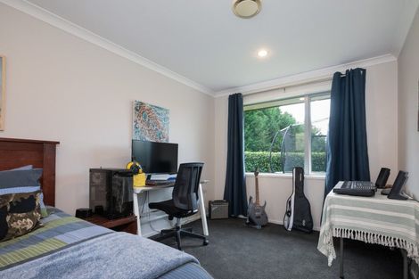 Photo of property in 90 Dalmore Way, Acacia Bay, Taupo, 3385