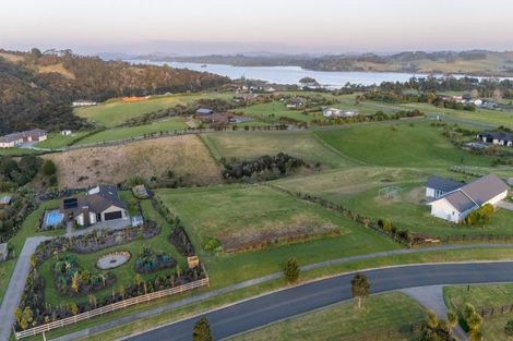 Photo of property in 6 Fernbird Grove, Kerikeri, 0294