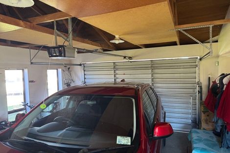 Photo of property in 1a Kingsgate Way, Havelock North, 4130