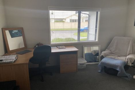 Photo of property in 11 Marlin Terrace, Bell Block, New Plymouth, 4312