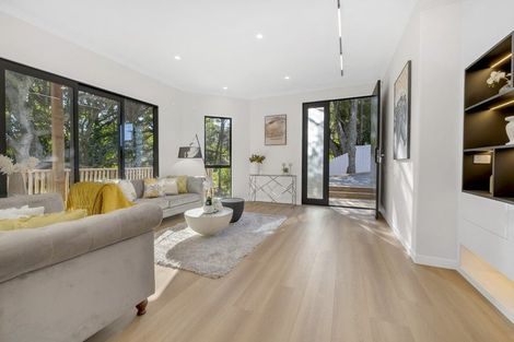 Photo of property in 2c Hughs Way, Flat Bush, Auckland, 2019