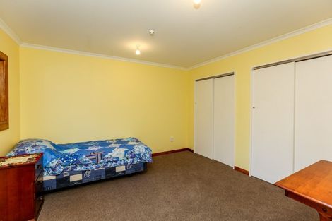 Photo of property in 30 Karaka Street, Merrilands, New Plymouth, 4312