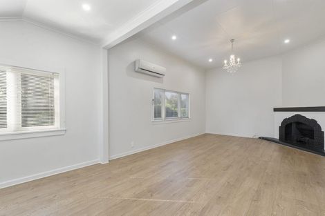 Photo of property in 9 Eason Street, Victoria, Rotorua, 3010