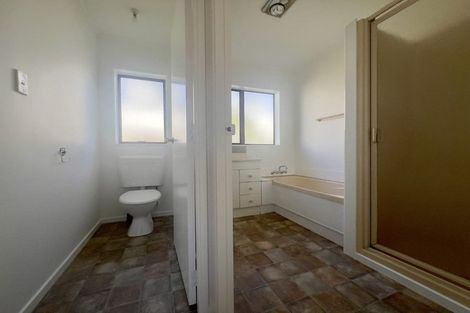 Photo of property in 2/89 Hillsborough Road, Hillsborough, Auckland, 1042