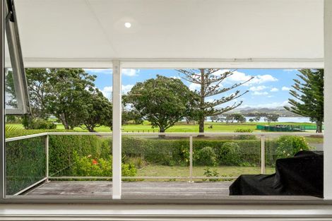 Photo of property in 70 Omaha Drive, Omaha, 0986