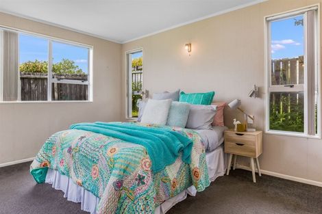 Photo of property in 53 The Companionway, Whitby, Porirua, 5024