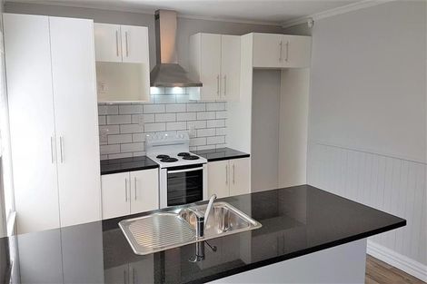 Photo of property in 6 Electra Place, Mangere, Auckland, 2022