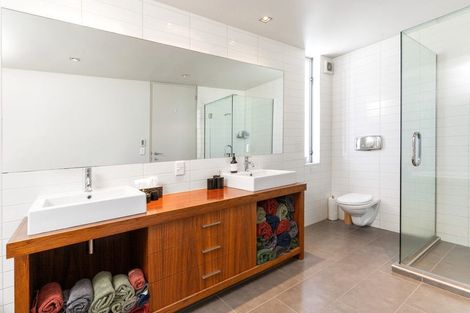 Photo of property in 148 Merivale Lane, Merivale, Christchurch, 8014