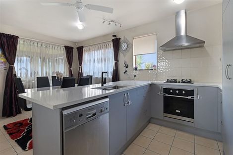 Photo of property in 11 Northridge Terrace, Massey, Auckland, 0614