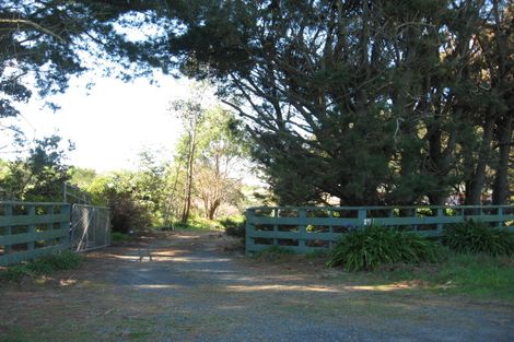 Photo of property in 628 Himatangi Beach Road, Himatangi Beach, Foxton, 4891