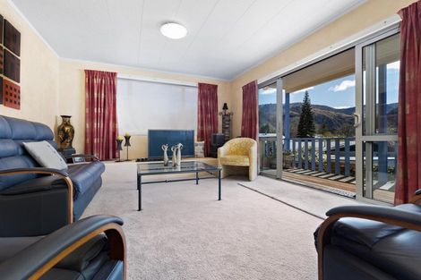 Photo of property in 7b Bracken Street, Arrowtown, 9302