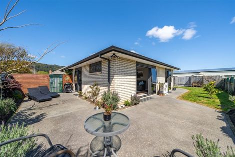 Photo of property in 30a Miro Street, Trentham, Upper Hutt, 5018