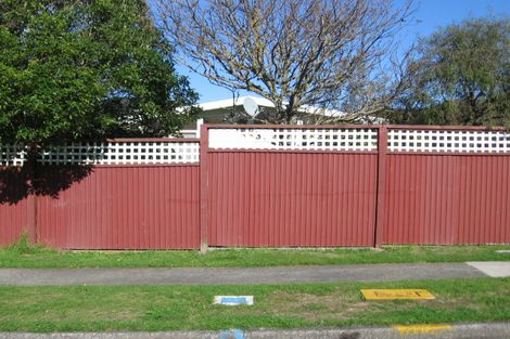 Photo of property in 11 Kumeroa Grove, Wainuiomata, Lower Hutt, 5014