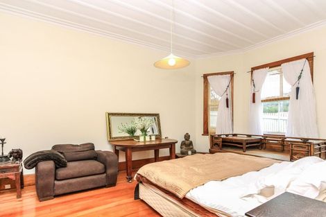 Photo of property in 12 Rata Street, Helensville, 0800