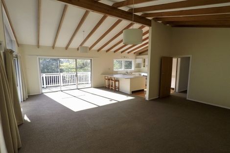 Photo of property in 20 Nutsey Avenue, Northcote, Auckland, 0627