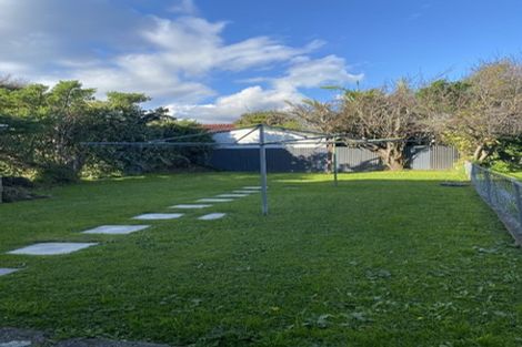 Photo of property in 20 Ludlam Crescent, Woburn, Lower Hutt, 5010