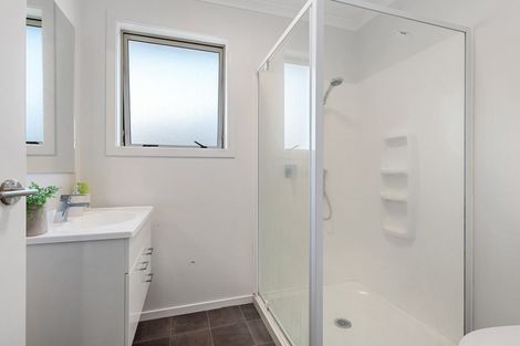 Photo of property in 71 Chiefs Court, Hamilton East, Hamilton, 3216