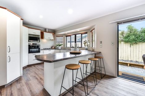 Photo of property in 52 Diomede Glade, Flagstaff, Hamilton, 3210