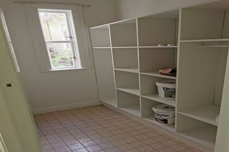 Photo of property in 2/37 Wilton Road, Wadestown, Wellington, 6012