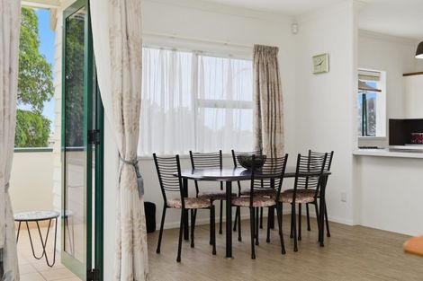 Photo of property in 32 Vale Street, Otumoetai, Tauranga, 3110