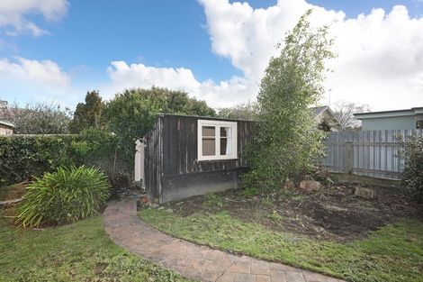 Photo of property in 114 East Street, Feilding, 4702