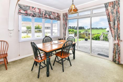 Photo of property in 46 Wharf Road, Clarks Beach, Pukekohe, 2679