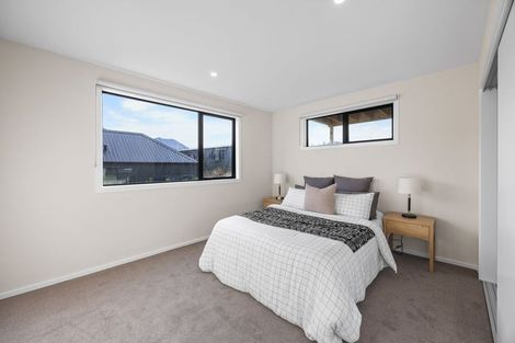 Photo of property in 60 Kirimoko Crescent, Wanaka, 9305