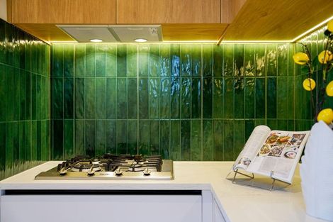 Photo of property in 18 Pukeko Road, Hobsonville, 0616
